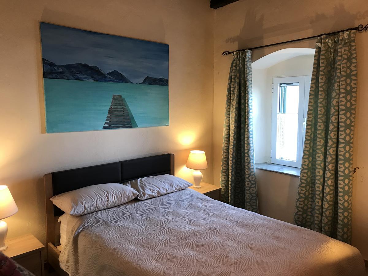 Theea Cottage - Wonderful Sea Views Chlomos Экстерьер фото